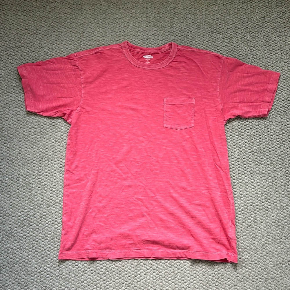 Men’s Old Navy Breast Pocket T Shirt